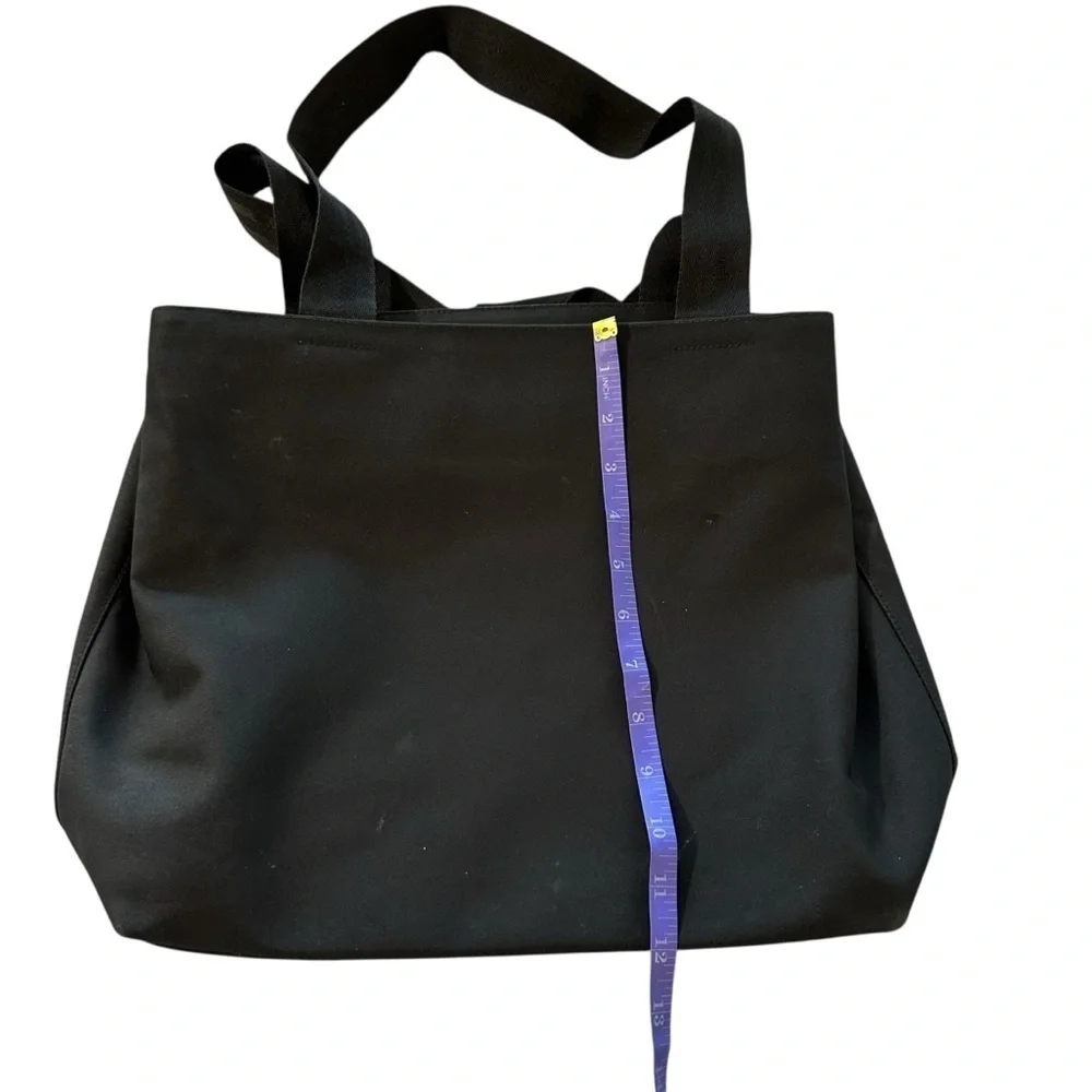 GAP Black Tote Bag Minimalist Design